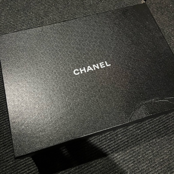 Chanel winter boots size 38 - Picture 6 of 6